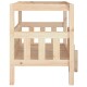 Holzrahmen für ein Haustierbett mit einem Latten-Design, das zwei Ebenen und ein naturbelassenes Finish aufweist, geeignet für kleine Haustiere.