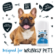 Lächelnder Französischer Bulldogge neben Bugalugs Wrinkle Balm mit Text „Entwickelt für faltige Haustiere“, „100 % natürlich“ und „Hergestellt in Großbritannien“.