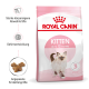 Royal Canin Kitten-Futterbeutel für Kätzchen bis zu 12 Monaten, mit einem flauschigen Kätzchenbild und Symbolen für Immunsupport und Gehirnentwicklung.