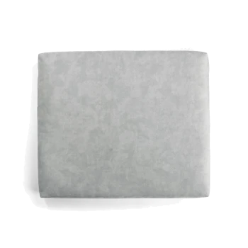 Graues Haustierbett mit einer weichen, plüschigen Textur, quadratischer Form und ohne sichtbaren Text oder Branding.