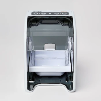 Automatischer Futterspender in weißem und transparentem Design, mit einem Futterfach und einem Bedienfeld oben.