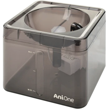 Transparente graue Haustier-Wasserfontäne mit einem runden Deckel, MAX- und MIN-Anzeigen und "AniOne"-Markierung auf der Vorderseite.