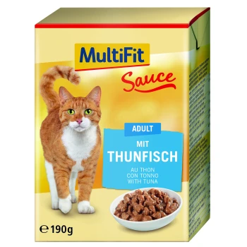 Verpackung für Katzenfutter mit einer Schüssel mit thunfischgeschmacktem Nassfutter, beschriftet mit "MultiFit Sauce Adult mit Thunfisch" und mehrsprachigem Text.
