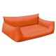 Oranges Haustiersofa mit plüschigem Stoff und erhöhten Seiten für Komfort, entworfen für kleine bis mittelgroße Haustiere.