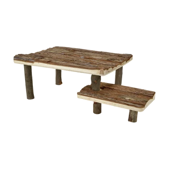 Mobilier pour animaux en bois avec deux niveaux, présentant un design rustique avec une texture d'écorce et des pieds en bois naturel.