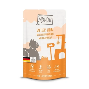 Mjamjam Katzenfutterbeutel mit der Aufschrift "Saftiges Huhn an leckeren Möhrchen mit Katzenminze," mit einer Silhouette einer Katze und Symbolen für hochwertige Zutaten.
