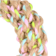 Bunt geflochtenes Seilspielzeug für Haustiere, mit pinken, blauen und grünen Strängen, die mit Naturfasern verflochten sind.