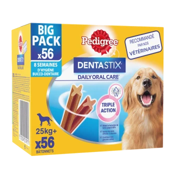 Grand paquet de soins bucco-dentaires Pedigree Dentastix avec 56 bâtonnets, présentant un golden retriever souriant et des avantages "Triple Action."