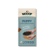 WOOOF-Welpenfuttertüte mit der Aufschrift 'PUPPY – complete dogfood for puppies' und 'Oh my dog, that's goood!', Hände, die eine Schüssel mit Futter halten, und Hundeschnauze.