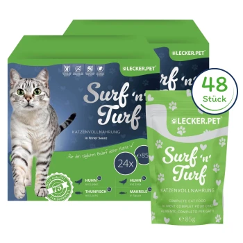 Verpacktes Katzenfutter von Lecker.PET, mit der Aufschrift "Surf 'n' Turf", mit einer grauen getigerten Katze, mit 48 Portionen, einschließlich Huhn, Thunfisch und Makrele.