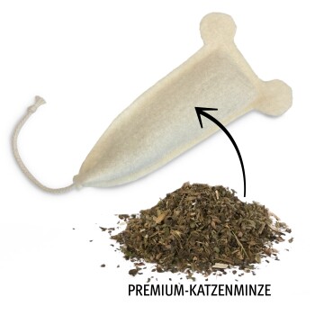 Ein beiges Katzenminzespielzeug in Form eines Knochens, das über einem Haufen getrockneter Katzenminzblätter gezeigt wird, beschriftet mit "PREMIUM-KATZENMINZE."