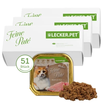 Lecker.Pet Balu's Feine Paté Reich an Pute Katzenfutter Nassfutter Vollnahrung Drei Schachteln "Feine Paté" Katzenfutter von LECKER.PET, mit einem 100g Tablett mit einem Katzenbild und einer Portion Paté.