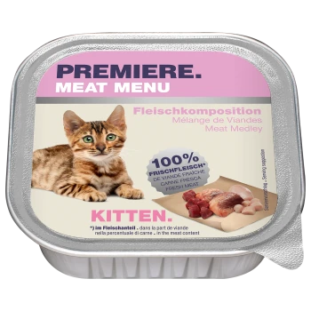 Ein braunes gestreiftes Kätzchen auf pink- und silberfarbener Verpackung mit der Aufschrift "Premiere Meat Menu" für Kätzchen, mit dem Hinweis "100% Frischfleisch."