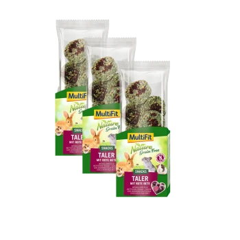 Drei Pakete MultiFit Nature Grain Free Snacks für kleine Haustiere, mit runden grünen und roten Scheiben, beschriftet "Taler mit Rote Bete."