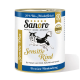 Dose mit Sanoro Sensitiv Rind Hundfutter, die eine schwarz-weiße Hundillustration zeigt, gekennzeichnet als Bio-Rindfleisch mit Kartoffeln und Karotten.