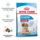 Royal Canin Starter Hundefutter für mittelgroße Rassen, geeignet für Mütter und Welpen im Alter von 1-2 Monaten, mit rehydratierbarem Futter.