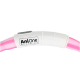Nahaufnahme eines rosa und weißen Haustierspielzeugs mit dem Markennamen "AniOne" und dem Text "Wild variety" auf dem Griff.