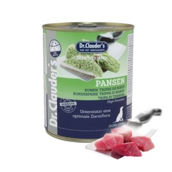 Dosenfutter für Hunde von Dr. Clauder's mit der Bezeichnung 'Pansen' in grüner und blauer Verpackung, mit rohen Fleischstücken daneben.