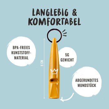 Eine gelbe Hundepfeife (8 cm, 5g) auf einem hellblauen Hintergrund. Text: "Langlebig & Bequem," "BPA-freies Material," "Abgerundetes Mundstück."