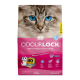 Nahaufnahme des Gesichts einer Katze auf einer rosa Tüte ODOURLOCK Katzenstreu für mehrere Katzen, die "40 TAGE" Geruchskontrolle und "extra-harte Klumpenbildung" hervorhebt.