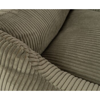 Nahaufnahme eines plüschigen, olivgrünen Haustierbettes mit gerippter Textur, das seinen weichen Stoff und das gemütliche Design zeigt.