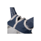 Nahaufnahme der Schultergurte einer Haustiertrage, aus navyblauem Stoff mit weichem grauen Fleece-Futter und atmungsaktivem Netz.