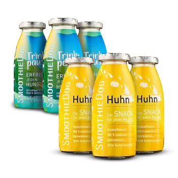 Zwei Hundesnacks: gelbes "Huhn" mit natürlichen, zuckerfreien Zutaten; grünes "Trinkpause" mit Ente, Früchten und Gemüse zur Hydration.
