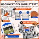 Schwarze Metall-Haustier-Spielzaun-Elemente auf Gras mit einem plastikverpackten Gegenstand und einer Karte mit einem Hund auf einer Wiese, Text "#Pfotenwunder".