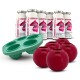 SmoothieDog Sensitivo hypoallergene Hundesnack-Flaschen hinter drei roten Leckerli-Kugeln und einem grünen Leckerli-Spender-Spielzeug.