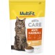 Eine Tüte MultiFit Katzenfutter mit der Aufschrift "CARE ANTI-HAIRBALL", die eine flauschige Katze auf der Vorderseite zeigt, mit einer Schüssel Trockenfutter darunter.