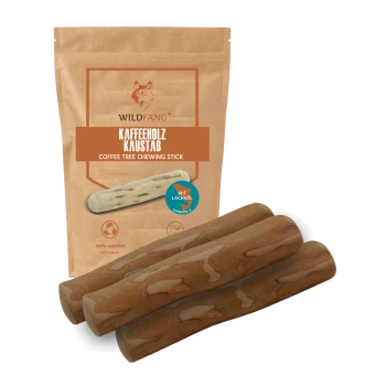 Kaffeebaum-Kaustick für Hunde, beschriftet mit 'WILDFANG Kaffeholz Kaustab', geeignet für mittelgroße Hunde (15-25 kg).