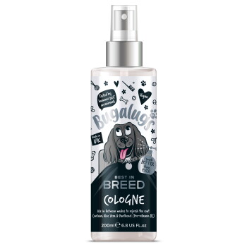 Flasche Bugalugs Best in Breed Kölnisch Wasser für Hunde, 200 ml, vegan, hergestellt in Großbritannien, mit Cartoon-Hund und verspieltem Text.