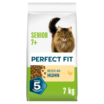 Perfect Fit Senior-Katzenfutterbeutel (7+) mit brauner langhaariger Katze; sichtbarer Text: PERFECT FIT, REICH AN HUHN, 7 kg.
