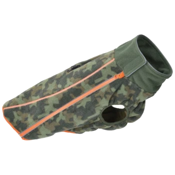 Fleece-Hundejacke im Camouflage-Muster mit orangefarbenen Reißverschlüssen und hohem Kragen, entworfen für Wärme und Komfort.