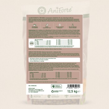 Rückseite der AniForte Pure Nature Farms Lamm-Hundetrockenfutter-Packung mit Fütterungsempfehlungen, Zutaten und Produktdetails, 12,5 kg.