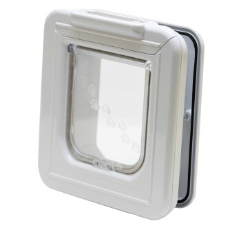 Weiße Katzenklappe mit einer transparenten Klappe, die kleine Pfotenabdrücke auf dem Glas zeigt, beschriftet mit "CAT MATE" oben.