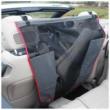 Protecteur de dossier de siège de voiture avec un design en maille et une bordure rouge, avec des poches latérales pour le rangement, idéal pour les propriétaires d'animaux.