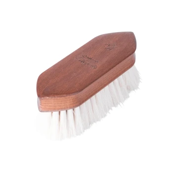 Holz-Haustierpflegebürste mit weichen weißen Borsten, mit einem eingravierten Logo am Griff.
