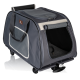 Eine dunkelgraue Tiertransportbox mit Rädern, ausgestattet mit Netzpaneelen zur Belüftung, einem oberen Griff und einem weichen Innenraum.