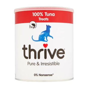 Eine Dose Thrive 100% Thunfisch-Leckerlis für Katzen, mit einer blauen Katzensilhouette, dem Text "Pure & Irresistible" und "0% Nonsense."