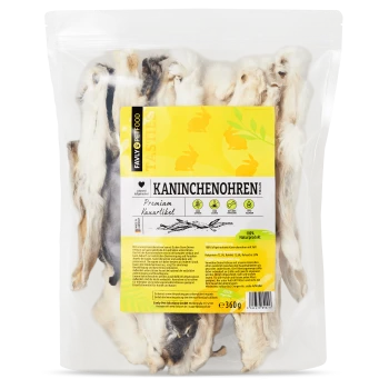 Klare Plastiktüte mit getrockneten Kaninchenohren, beschriftet mit "KANINCHENOHREN" auf gelbem Hintergrund und Symbolen für natürlich, ohne Zusatzstoffe, hoher Proteingehalt.