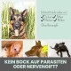 Tierpflege-Anzeige mit einem Hund im Gras, der Schutz vor Zecken, Flöhen, Mücken und Milben bewirbt, mit dem Hinweis "Ohne Nervengift."