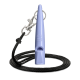 Lavendel ACME Hundepfeife mit schwarzem Lanyard und Metallclip, hergestellt in England, auf weißem Hintergrund.