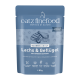 Pochette de nourriture pour chat adulte Catz Finefood Classic, saumon & volaille avec tomates & épinards, sans céréales, 85g, fabriquée en Allemagne.