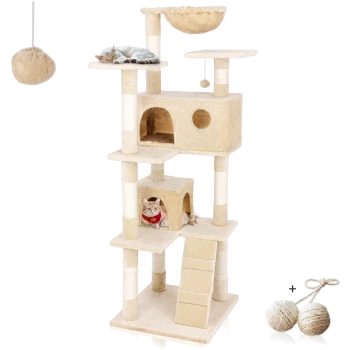 Ein beiger mehrstöckiger Katzenbaum mit zwei ruhenden Katzen, eine auf einer oberen Plattform und eine andere, die aus einem gemütlichen Versteck schaut. Enthält hängende Spielzeuge.