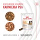 Royal Canin Skin & Coat Chews dla psów, z torbą z wizerunkiem psa, obok krokietów i przysmaków, z tekstem w języku polskim.