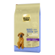 Select Gold Maxi Junior Sensitive hondenvoerzak met een bruine puppy, gelabeld voor honden van meer dan 25 kg en tot 15 maanden oud.