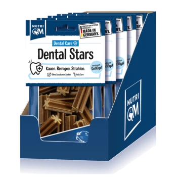 Nutri QM Dental Stars Displaybox mit braunen sternförmigen Zahnpflege-Kausnacks; Beschriftungen 'Zahnpflege' und 'Hergestellt in Deutschland'.