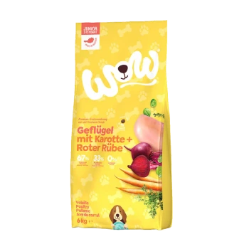 Gelbe Tüte Hundefutter mit der Aufschrift 'WOW', die Huhn, Karotten und Rote Beete enthält, mit 67% Geflügel, 33% Gemüse und 0% Getreide.