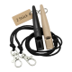 Zwei ACME-Hundepfeifen (schwarz und beige) an schwarzen Bändern mit silbernen Clips und einem Anhänger mit der Aufschrift '2 Stück'.